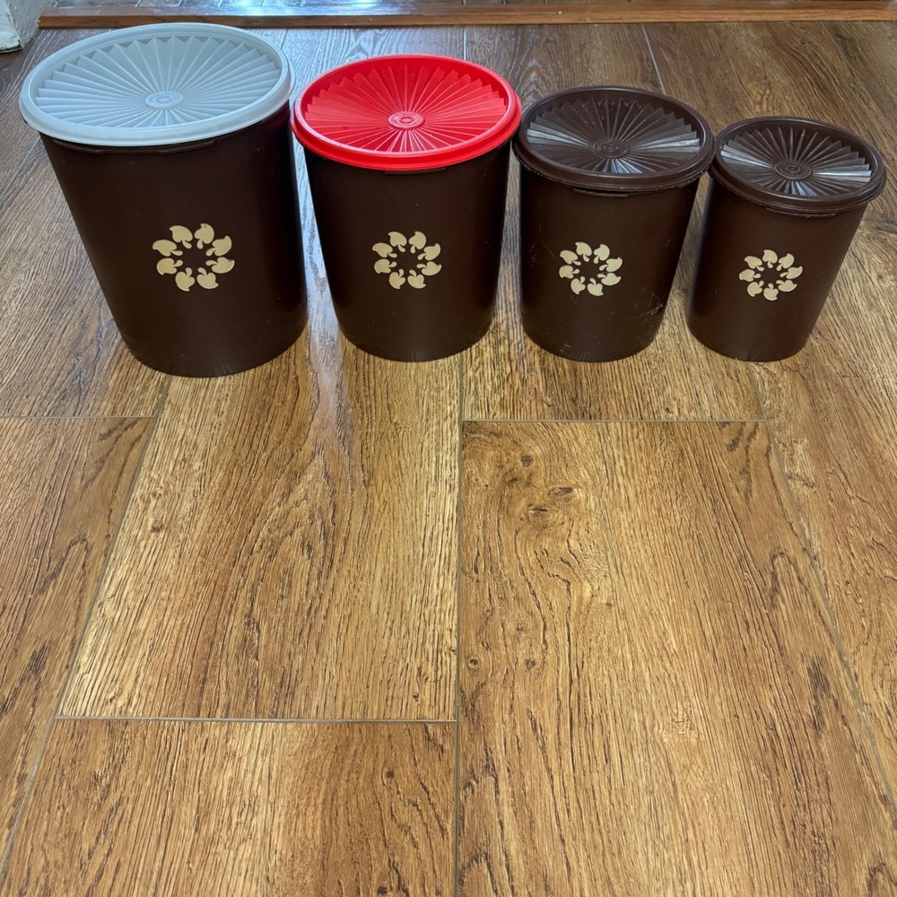 Tupperware Servalier 4 Pc Nesting Canister Mushroom Set Brown w/Lids VTG 70s USA